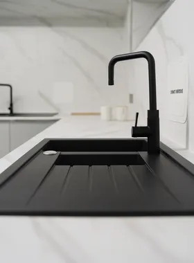 Student Hall Kitchen 3